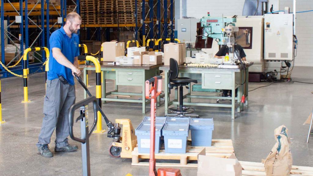 AKF Plastics logistiek